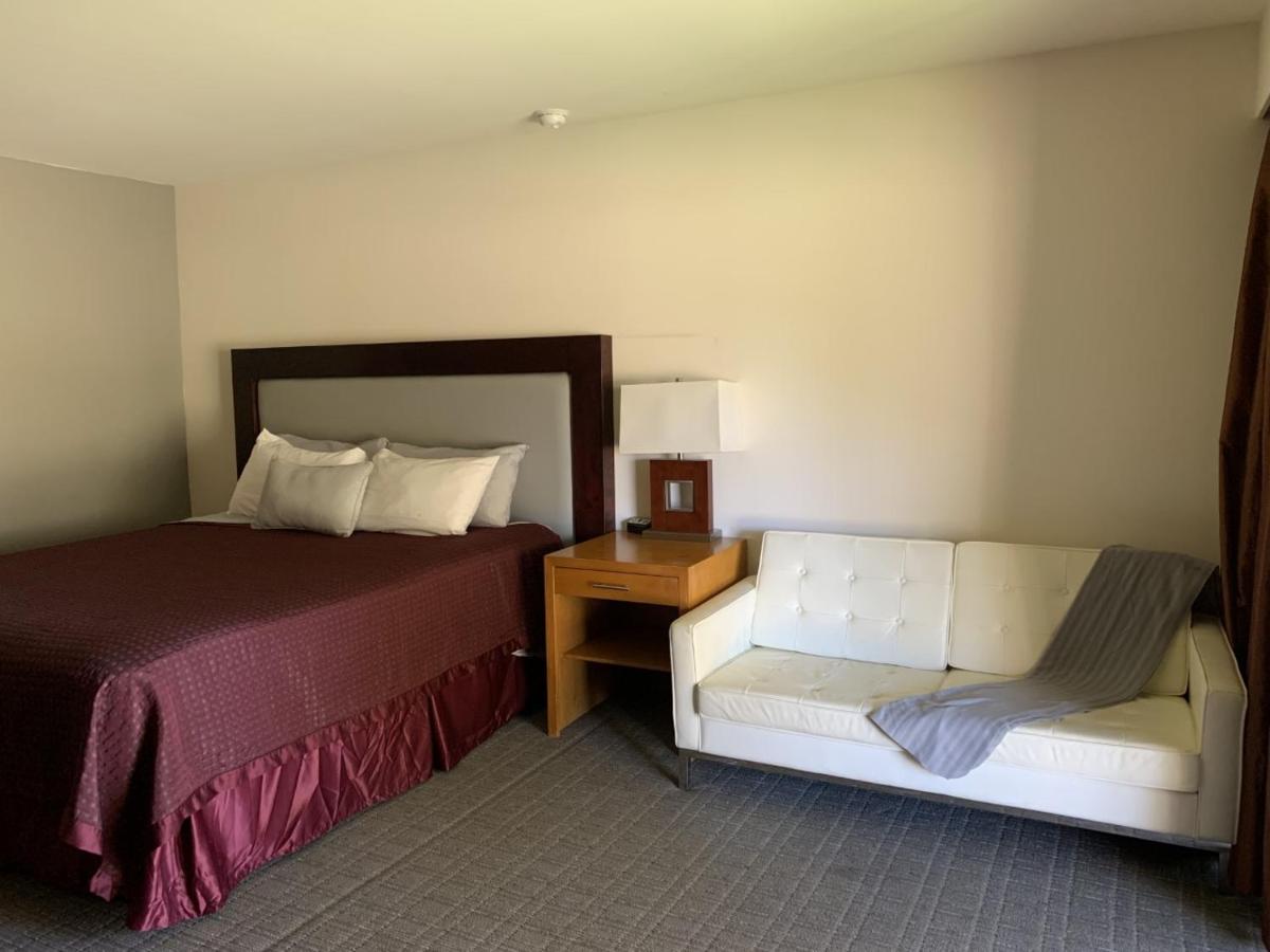 Ramada By Wyndham Holtville Экстерьер фото