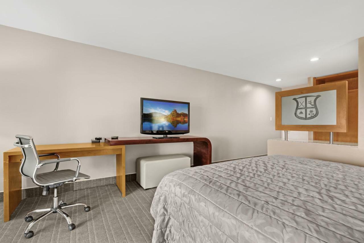 Ramada By Wyndham Holtville Экстерьер фото