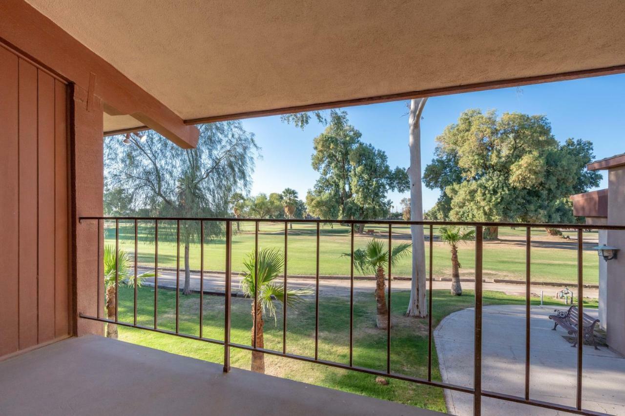 Ramada By Wyndham Holtville Экстерьер фото
