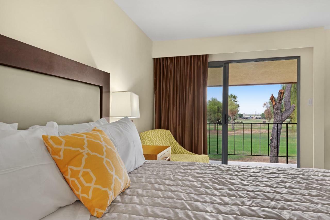 Ramada By Wyndham Holtville Экстерьер фото